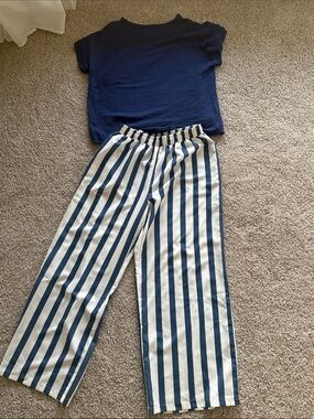 Quiet luxury classic pants and top for Spring  and Summer.